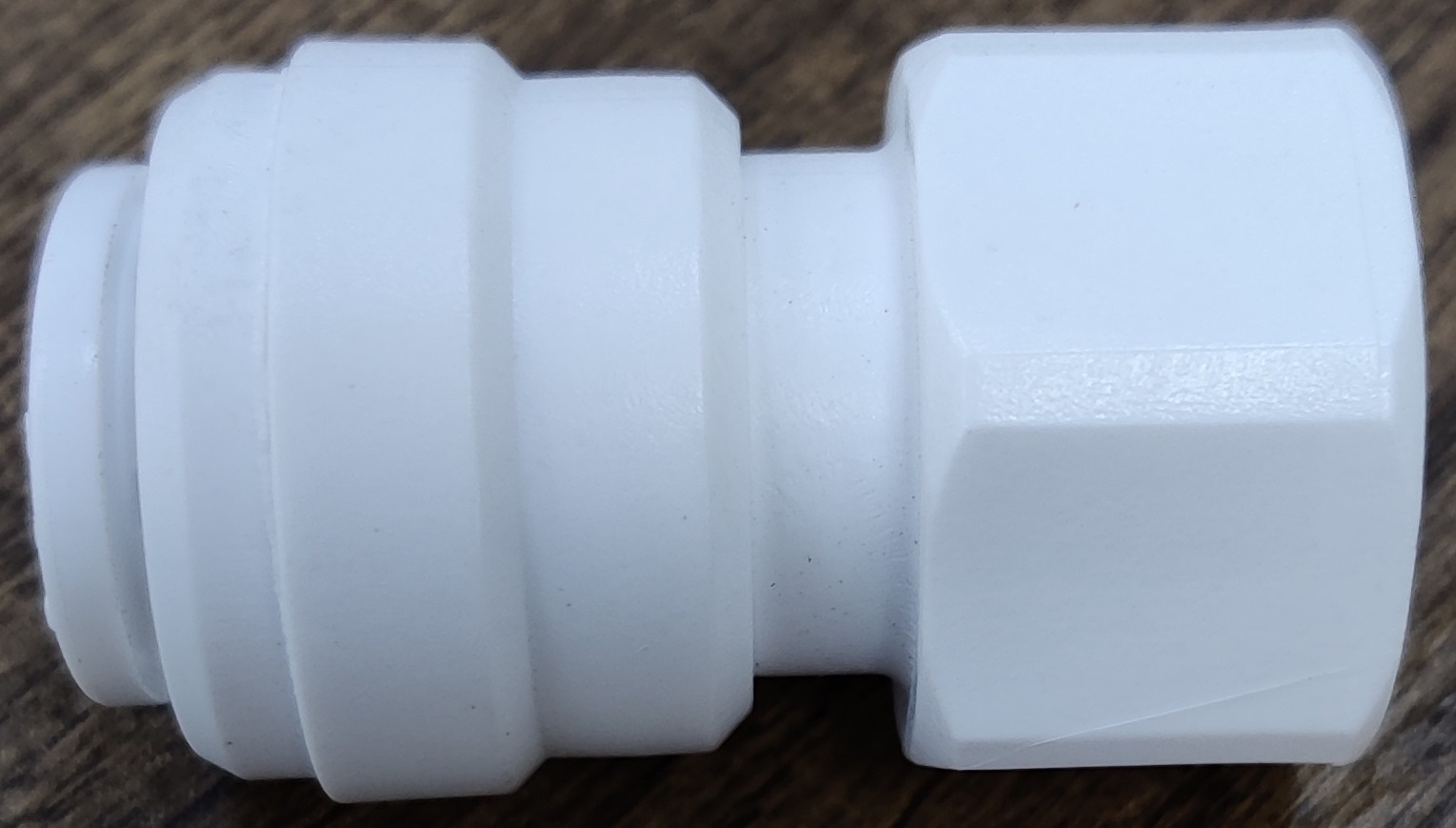 картинка Фитинг прямой QT-15P 1/2"трубка(f) х 3/8"резьба(f) комплект 5 шт.