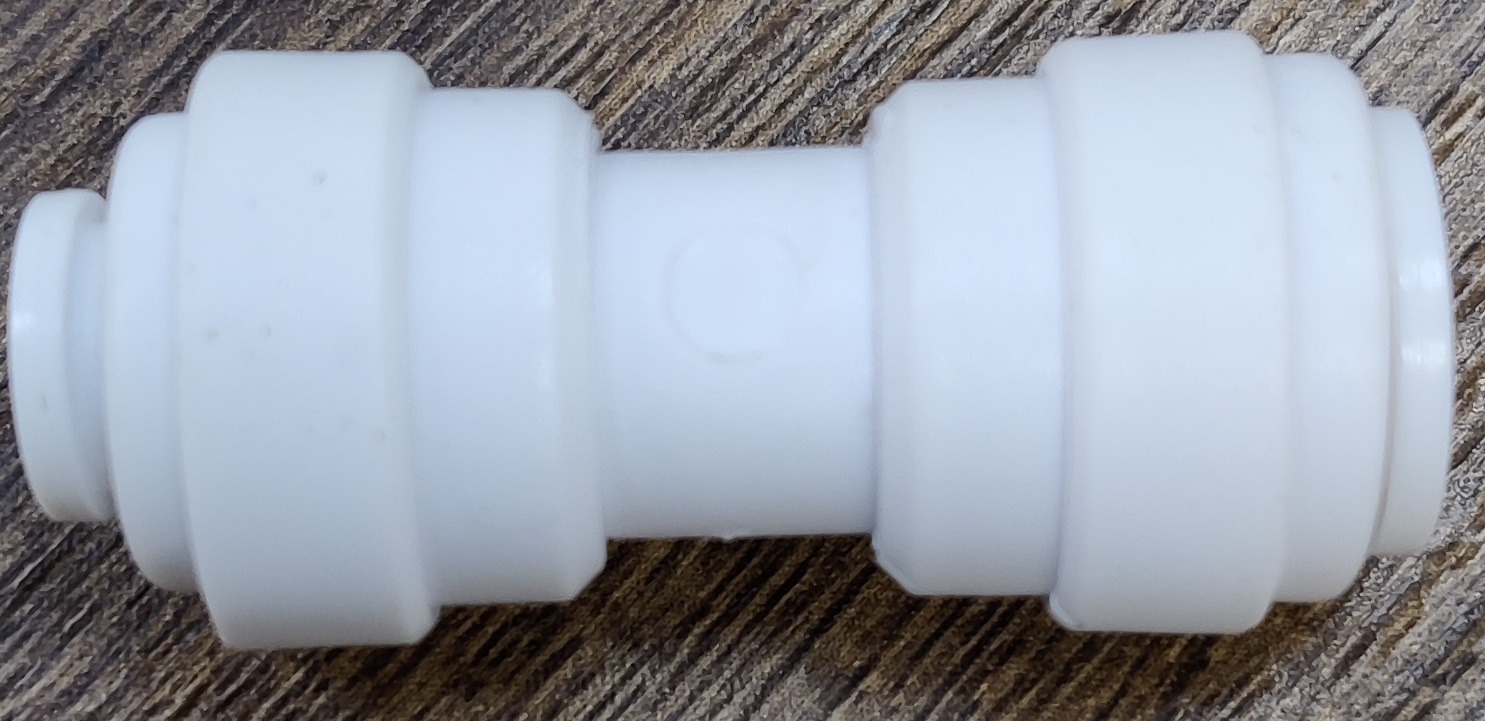 картинка Фитинг прямой QT-18W 1/4"трубка(f) x 5/16"трубка(f) комплект 5 шт.