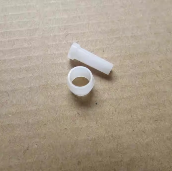 картинка Зажимное кольцо для трубки 1/4 дюйм CF Clips, комплект 300 шт