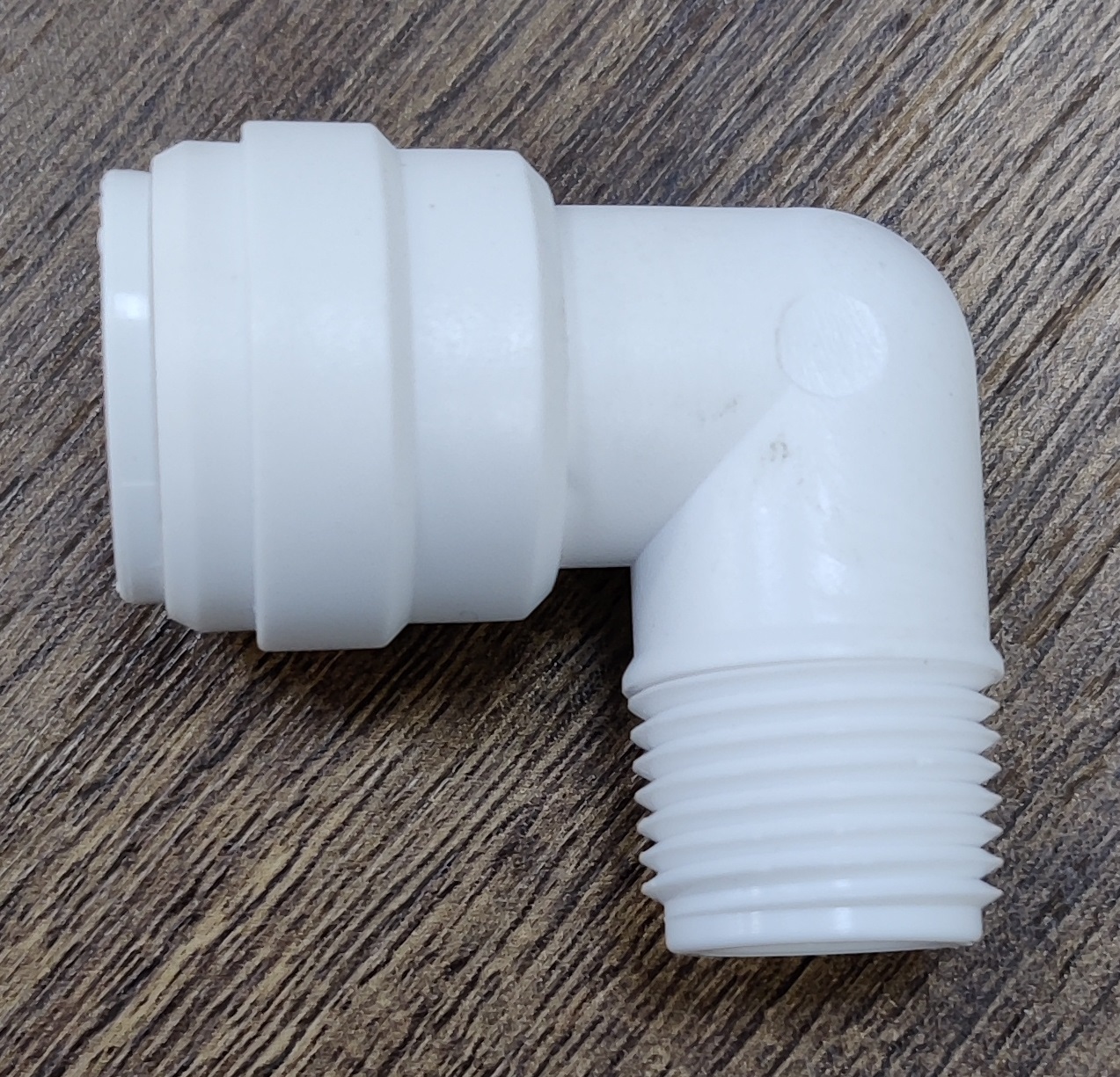 картинка Фитинг угловой QT-11P 1/2" трубка(f) х 3/8" резьба(m) (12,5мм х ND10) комплект 5 шт.